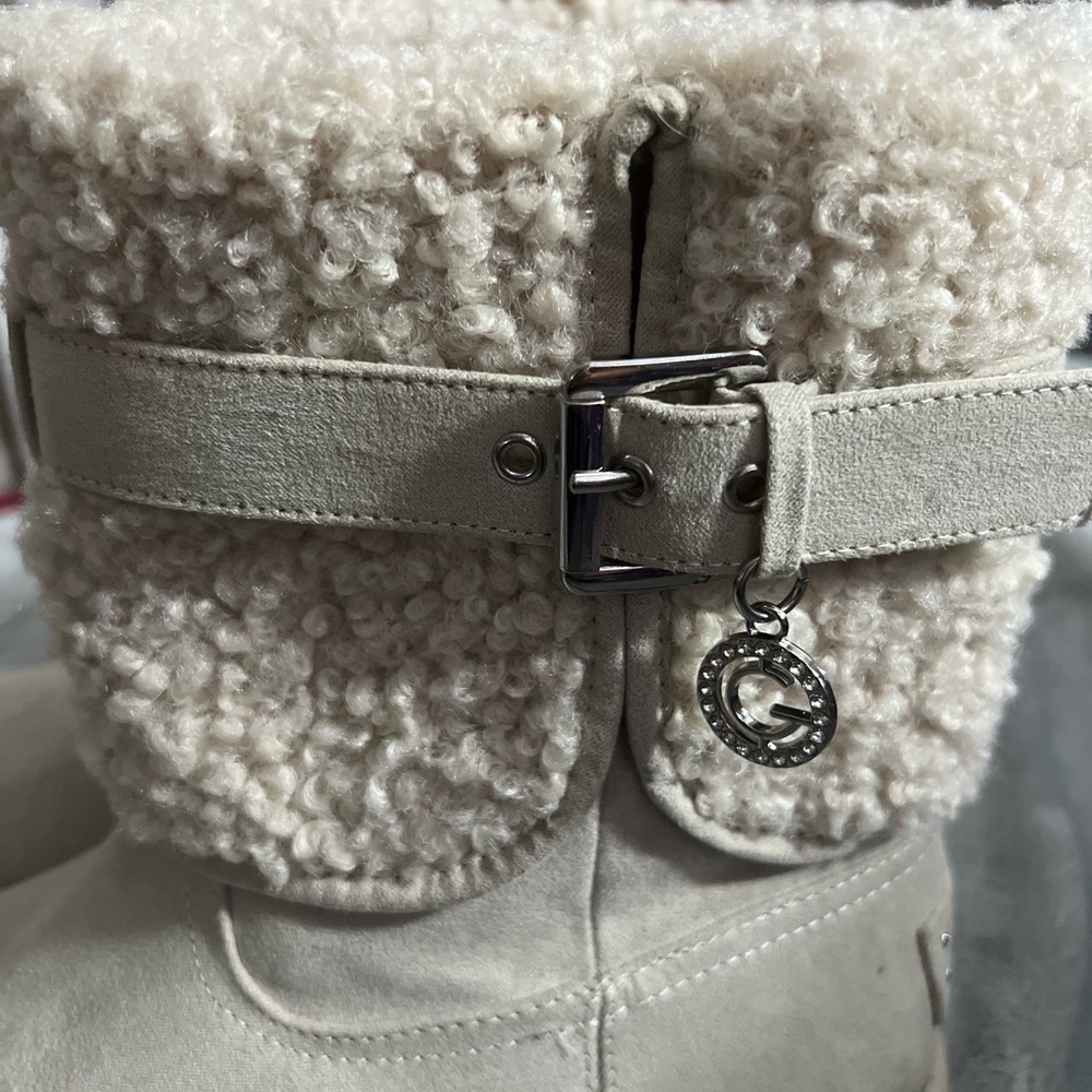 Guess winter boots